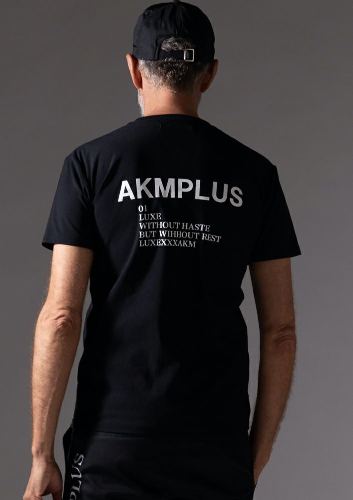 AKM PLUS】LOGO HYBRID NECK S/S -BLACK- | AKM［エイケイエム