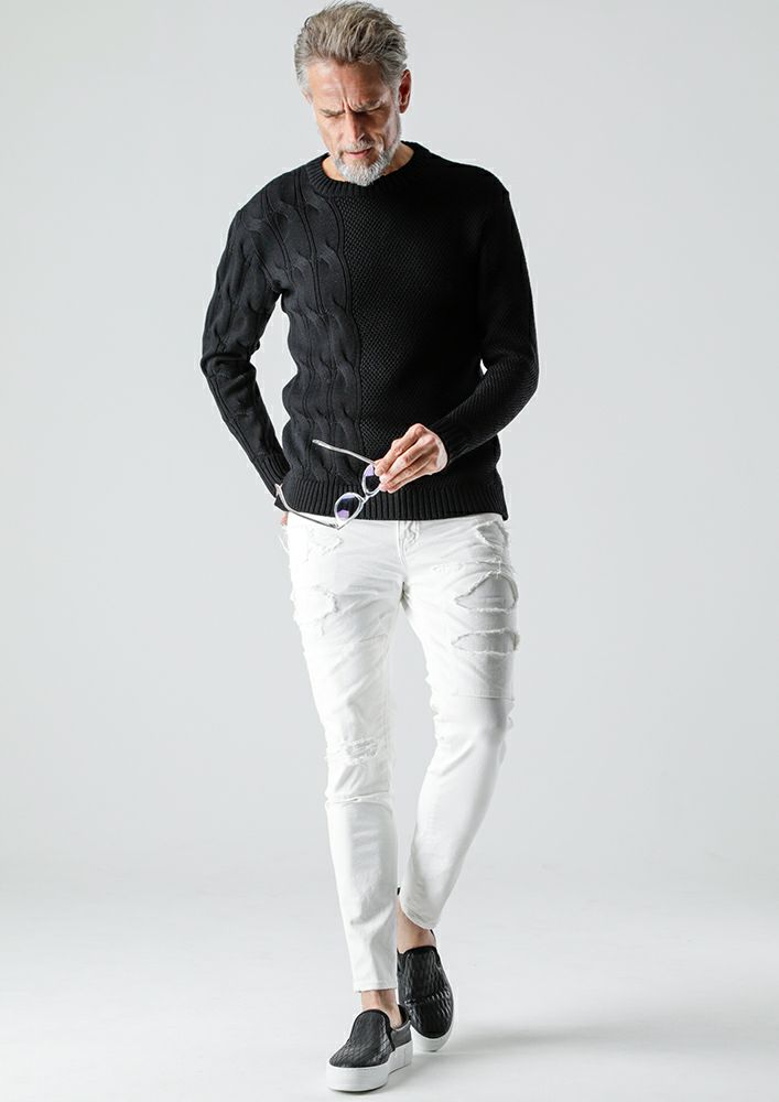 AKM】CASHWOOL ASYMMETRY CREW -BLACK- | AKM［エイケイエム］公式