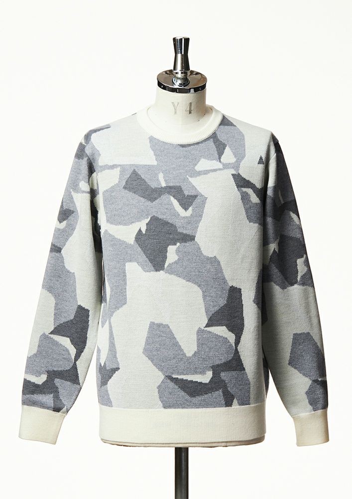 AKM】CASH WOOL SWEDISH CAMO CREW-WHITE CAMO- | AKM［エイケイエム］公式オンラインショップ