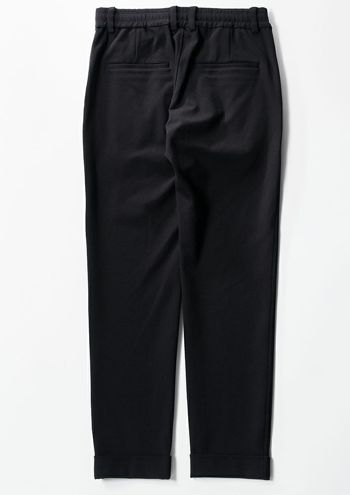 【AKM】DUAL WARM BARE PONTI SWING EASY PANTS -BLACK-