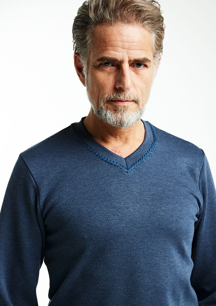 AKM】DUALWARM MOIST PONTI L/S HAND STITCH V-NECK -INDIGO-