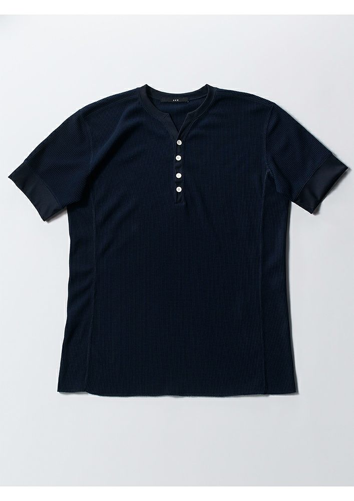 注目■AKM■エコブルーワッフル S/S ヘンリーネック半袖Tシャツ AKM】ECO BLUE WAFFLE S/S HENRYHENRY -BLACK-