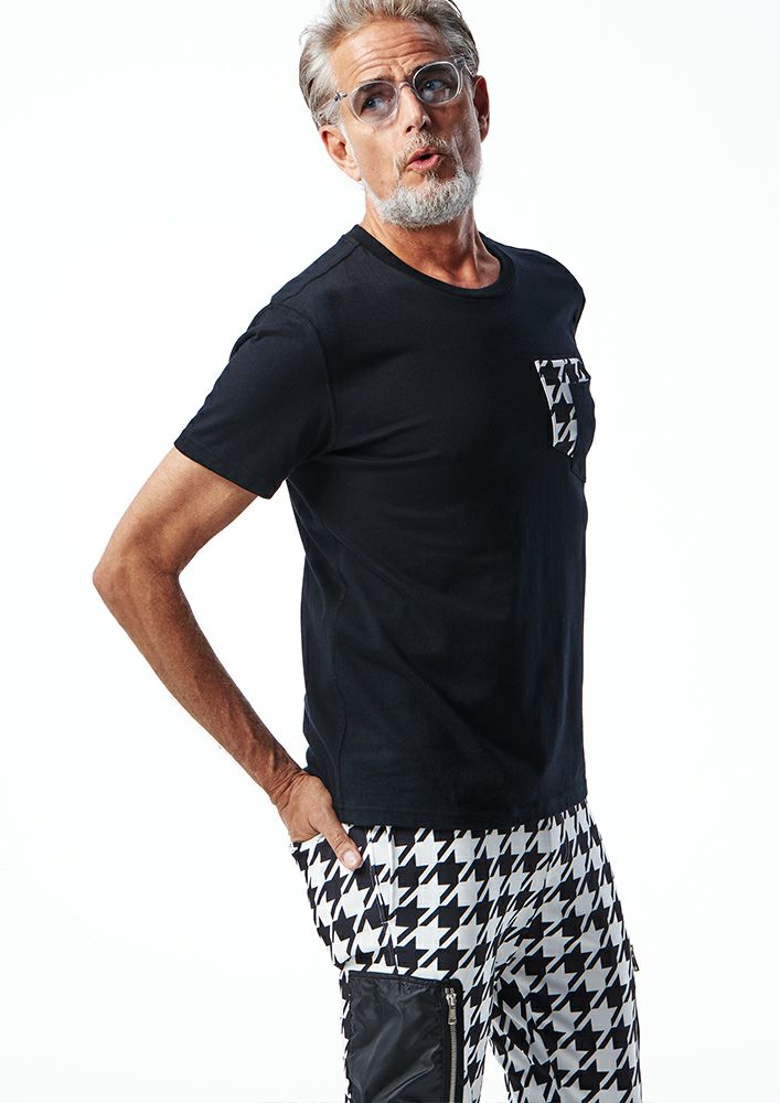 ■AKM■大人気 40/2 クラシックジャージ S/S Wポケット 国内発送 AKM】40/2 CLASSIC JERSEY S/S W POCKET -BLACK-
